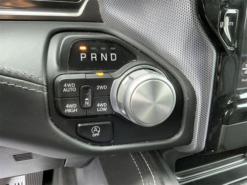 Used 2020 RAM 1500 Limited image 39