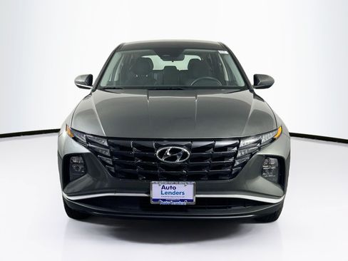 Used 2023 Hyundai Tucson SE AWD/4WD image 2
