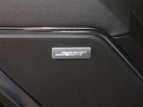 Used 2025 Chevrolet Silverado 1500 LT Trail Boss w/ LT Trail Boss Premium Package AWD/4WD image 42