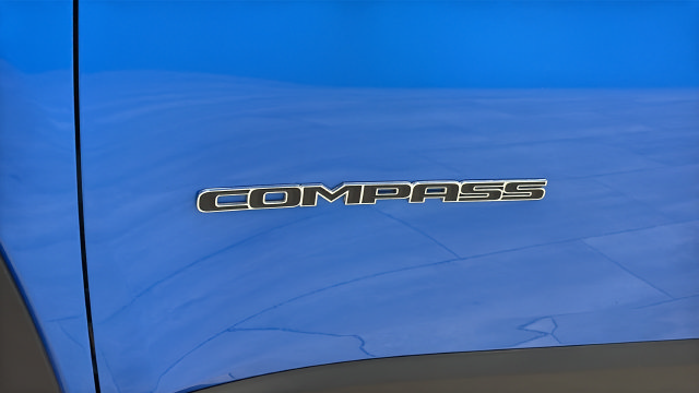 Used 2025 Jeep Compass Limited AWD/4WD image 38