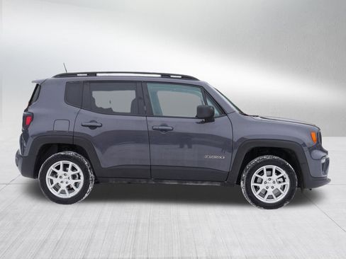 Used 2022 Jeep Renegade Latitude w/ Convenience Group image 8
