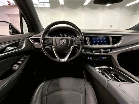 Used 2023 Buick Enclave Essence w/ Experience Buick Package AWD/4WD image 6