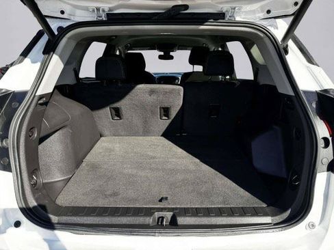 Used 2023 GMC Terrain SLE w/ Driver Convenience Package FWD image 54