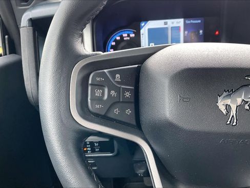 Used 2023 Ford Bronco Outer Banks w/ Sasquatch Package image 23