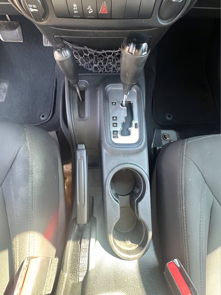 Used 2012 Jeep Wrangler Unlimited Sport AWD/4WD image 18