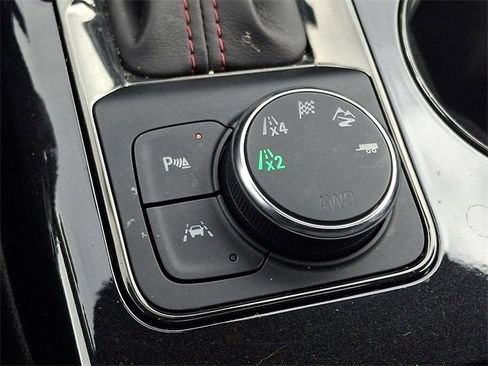 Used 2021 Chevrolet Blazer RS w/ Enhanced Convenience Package image 24