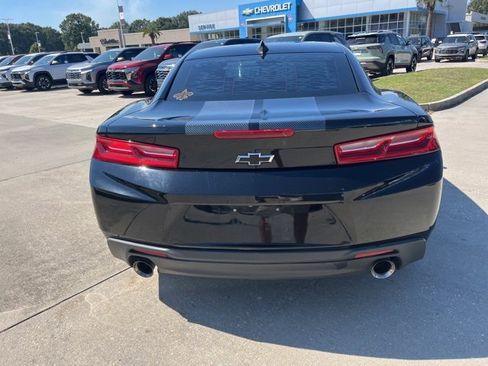 Used 2018 Chevrolet Camaro LT image 5