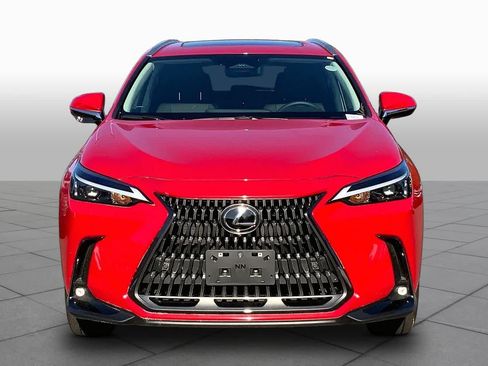 Used 2025 Lexus NX 350 AWD w/ Accessory Package (2T) image 4