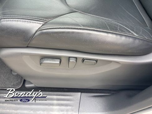 Used 2024 Nissan Armada SL w/ Cargo Package image 12