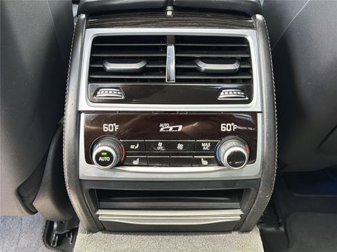 Used 2020 BMW 740i xDrive w/ Premium Package AWD/4WD image 21