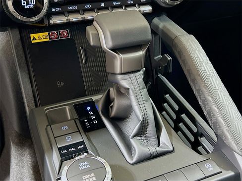 New 2026 Toyota 4Runner Limited image 16