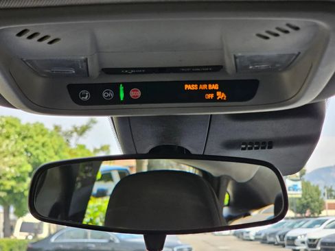 Used 2023 Chevrolet Malibu LT image 18