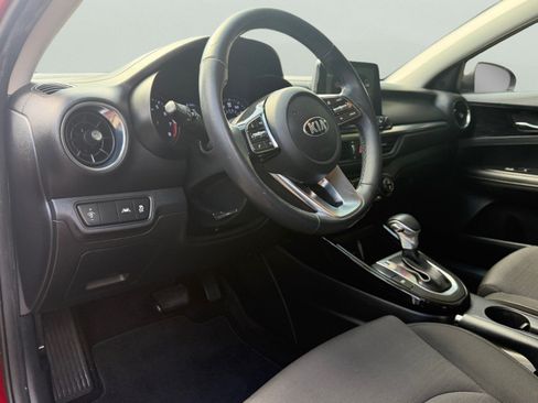 Used 2019 Kia Forte S FWD image 15
