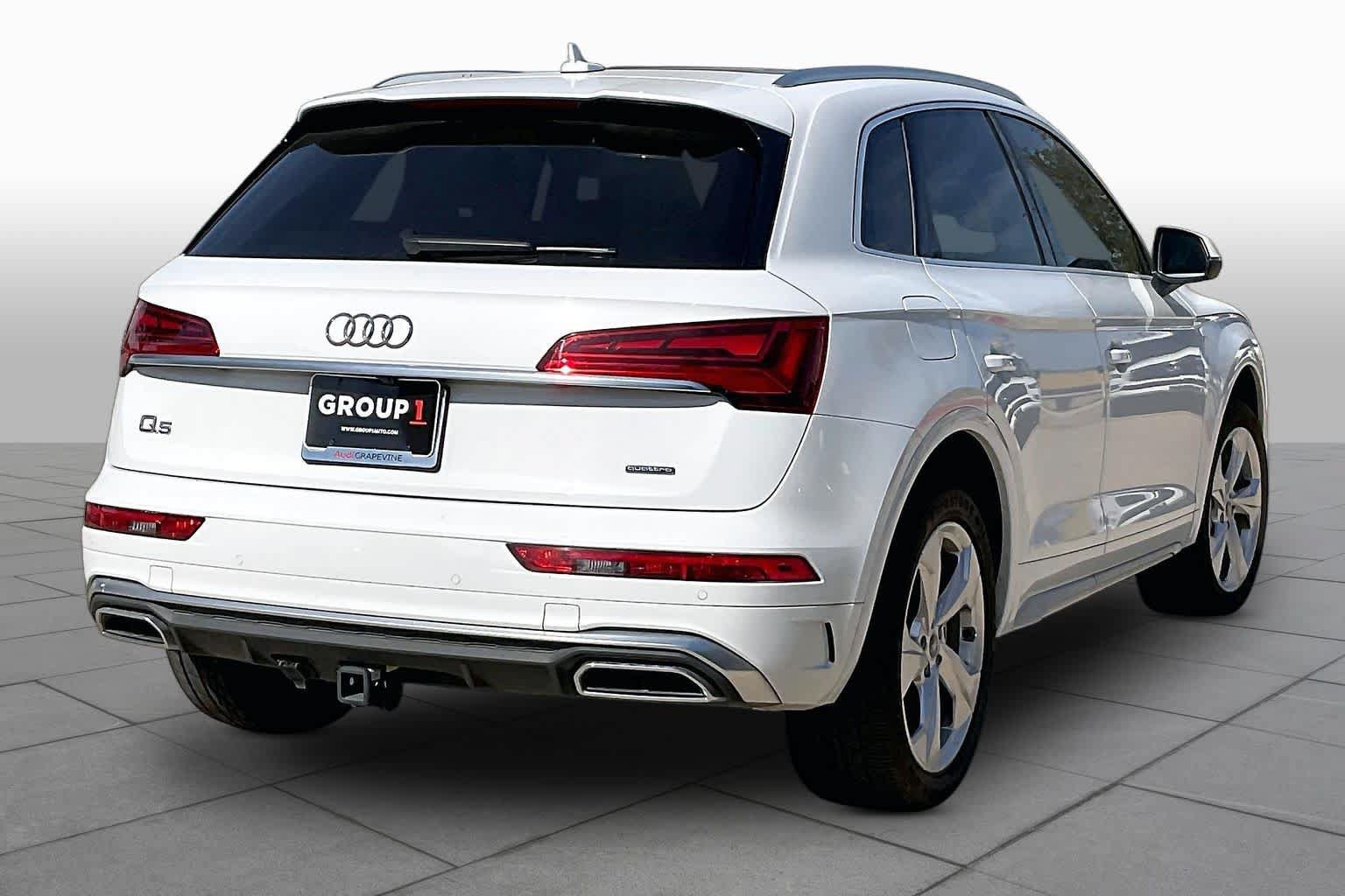 Used 2023 Audi Q5 2.0T Premium Plus w/ Premium Plus Package AWD/4WD image 12