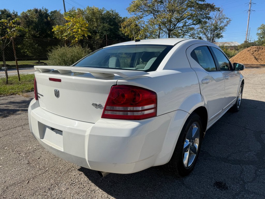 Used 2008 Dodge Avenger R/T AWD/4WD image 3