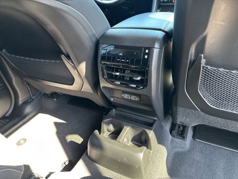 Used 2023 Jeep Grand Cherokee L Laredo AWD/4WD image 21