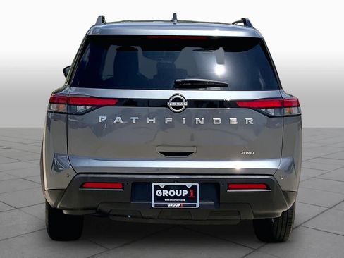 Used 2025 Nissan Pathfinder SV AWD/4WD image 5