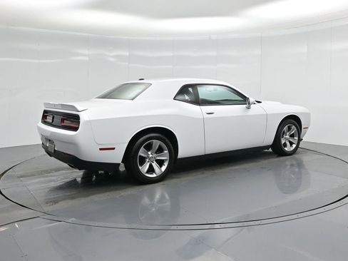 Used 2020 Dodge Challenger SXT image 21