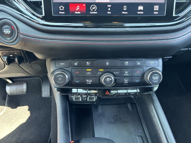 Used 2024 Dodge Durango R/T AWD/4WD image 25