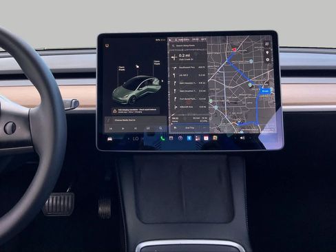 Used 2021 Tesla Model 3 Standard Range Plus RWD image 6