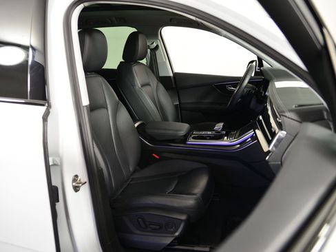Used 2023 Audi Q7 2.0T Premium Plus w/ Premium Plus Package image 18
