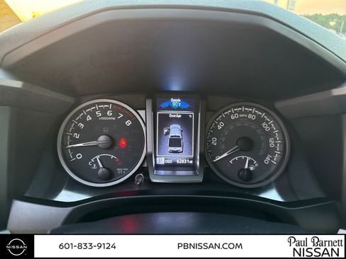 Used 2022 Toyota Tacoma TRD Off-Road image 19