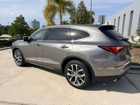 Used 2023 Acura MDX FWD w/ Technology Package image 2