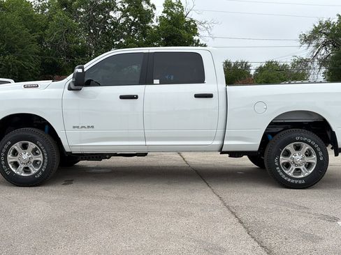 New 2026 RAM 2500 Lone Star AWD/4WD image 8
