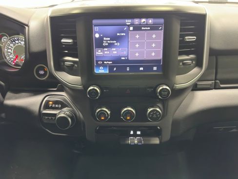 Used 2022 RAM 1500 Big Horn image 13