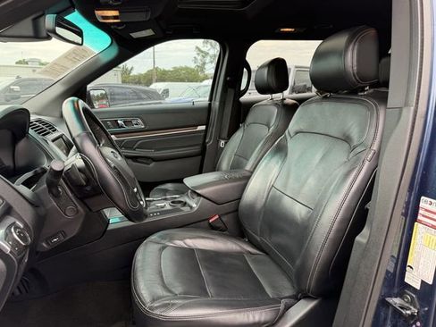 Used 2016 Ford Explorer Limited w/ Equipment Group 301A FWD image 14