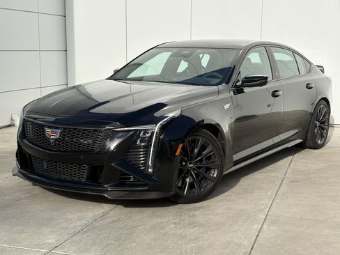 Certified 2025 Cadillac CT5 V Blackwing w/ Precision Package image 2