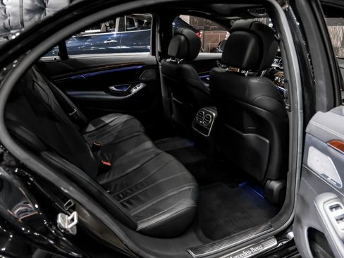 Used 2014 Mercedes-Benz S 550 Sedan image 36
