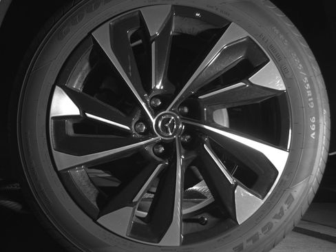 Used 2025 MAZDA CX-50 2.5 Hybrid w/ Premium Plus Pkg image 14