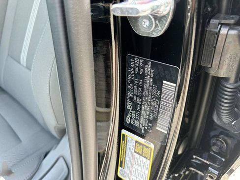 New 2026 Hyundai Elantra SE FWD image 34