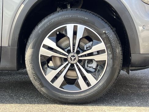 New 2026 Mercedes-Benz GLB 250 4MATIC image 10