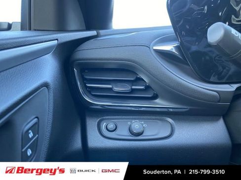 New 2026 Buick Envista Sport Touring w/ Convenience I Package FWD image 20