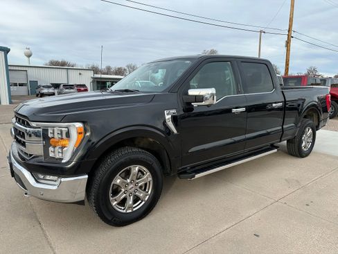 Used 2023 Ford F150 Lariat w/ Trailer Tow Package image 1