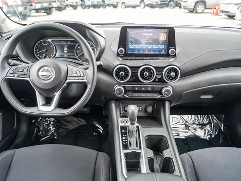 Used 2025 Nissan Sentra SV w/ Trunk Package FWD image 14