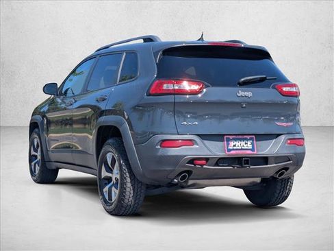 Used 2017 Jeep Cherokee Trailhawk w/ Comfort/Convenience Group AWD/4WD image 8