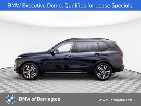 Certified 2025 BMW X7 xDrive40i w/ M Sport Package image 2