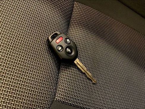 Used 2022 Subaru Crosstrek 2.0i Premium image 14