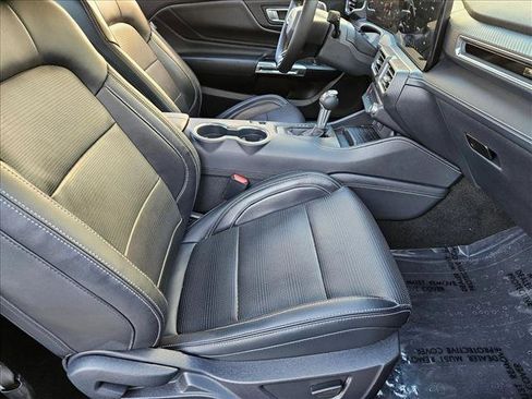 Used 2024 Ford Mustang Premium image 18