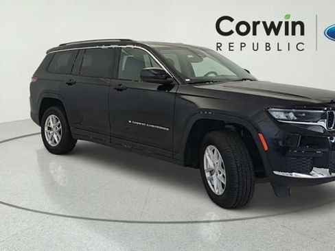 Used 2023 Jeep Grand Cherokee L Laredo AWD/4WD image 8