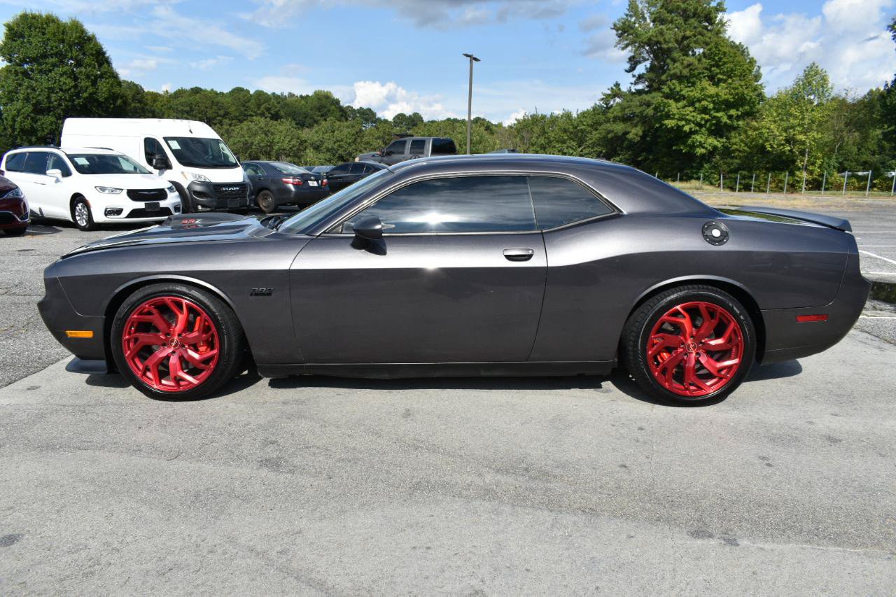 Used 2014 Dodge Challenger SRT8 Core w/ Satin Vapor Edition RWD image 9