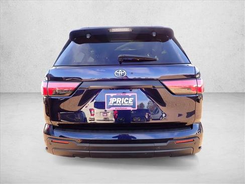 Used 2024 Toyota Sequoia SR5 image 3