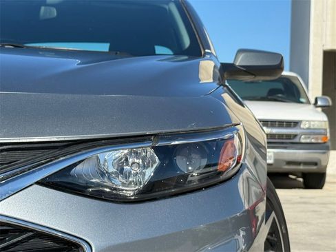 Used 2023 Chevrolet Malibu RS image 4