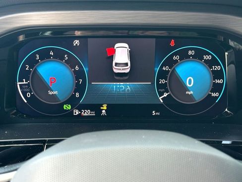 New 2026 Volkswagen Atlas Cross Sport SE FWD image 13