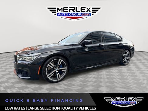 Used 2018 BMW 750i w/ Executive Package RWD image 1