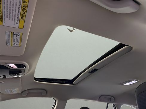 Used 2025 Subaru Outback image 24