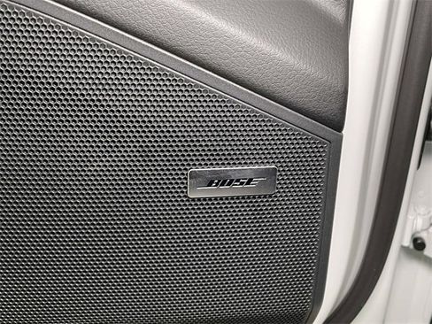 New 2026 Porsche Cayenne Coupe image 40